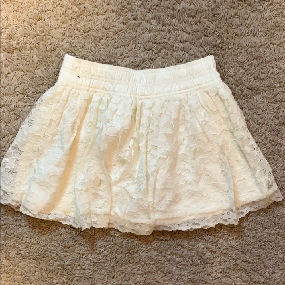Abercrombie kids white lace flower skirt, L